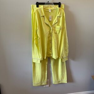 listing-status-banner